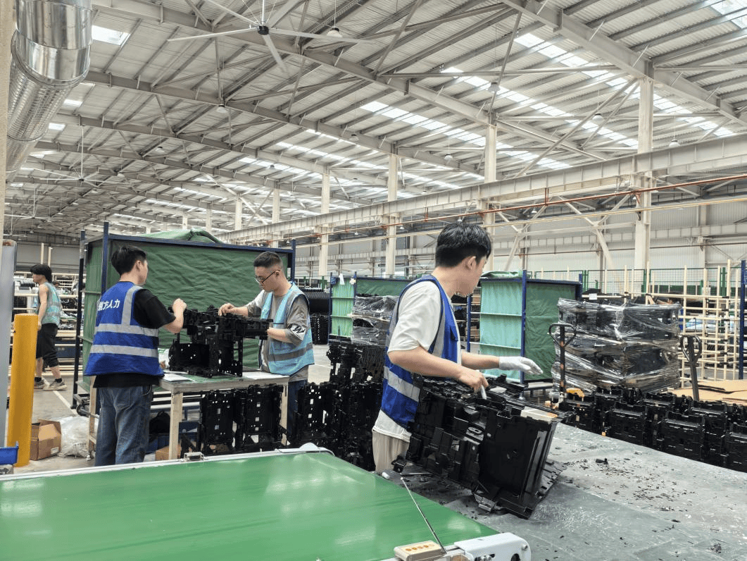 浙企創(chuàng)暉汽車入駐重慶，新能源汽車產(chǎn)業(yè)鏈再添強(qiáng)勁新引擎